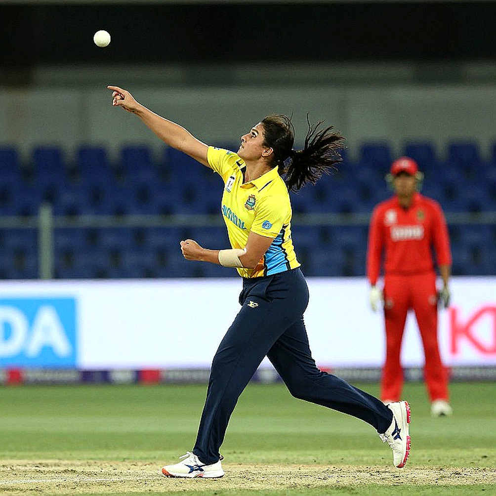 ৩৯০-এর ভেতরে লুকানো ফাটল: ডারবানে অস্ট্রেলিয়ার ২১৪ রানের জয় যেভাবে এক ব্যাটসম্যানের কাঁধে দাঁড়িয়ে আছে