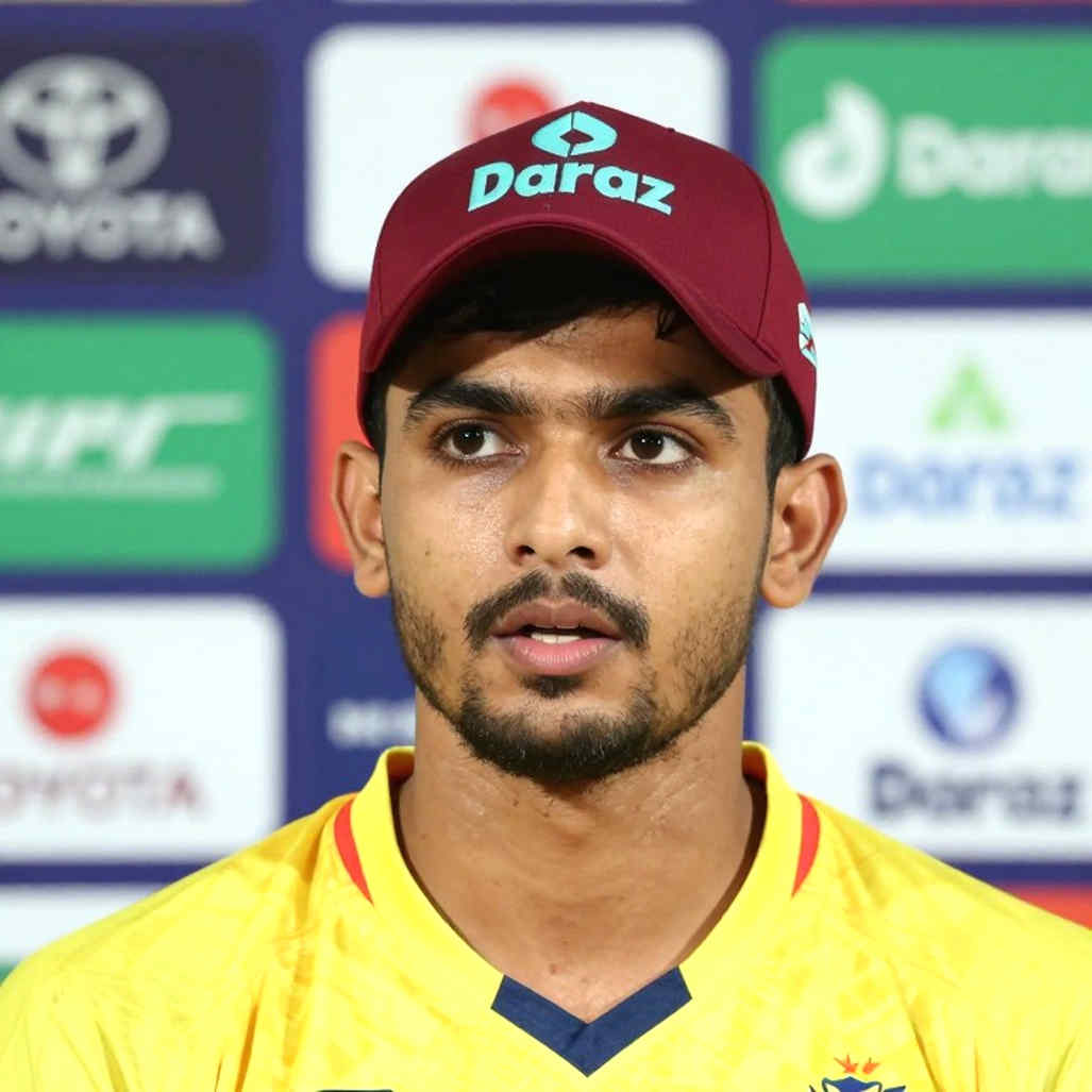 ৯০ বলে ১০৭: পাকিস্তানের সেই ইনিংসটি ফর্মের গল্প নয়, ডোমেস্টিক সিস্টেমের হিসাব