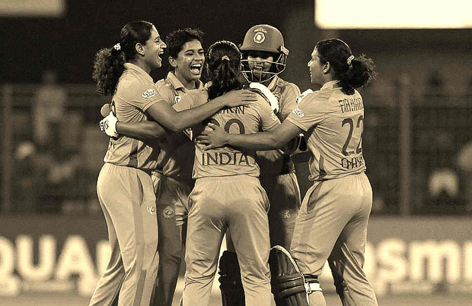 হায়দরাবাদের ফ্ল্যাট পিচে হিসাবের খাতা উল্টে দিল শাই হোপ: ২৪ রানে জিতে সিরিজ ২-২, বেঙ্গালুরুতেই এখন চূড়ান্ত ফয়সালা