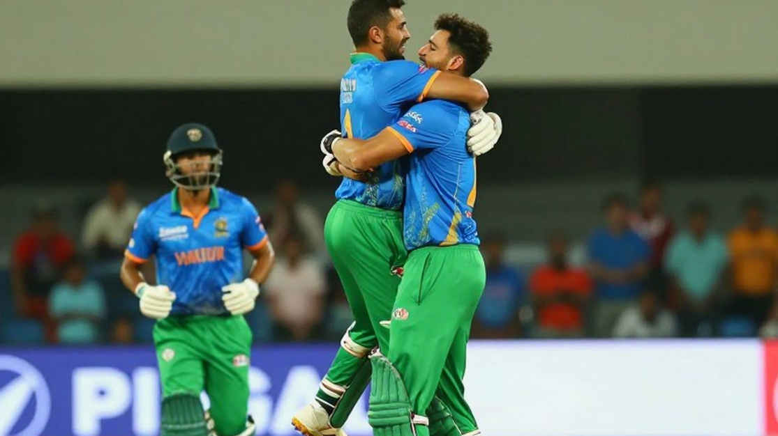 রশিদ খান ও র‍্যাঙ্কিংয়ের ফাঁকা জায়গা: এক ওভারের চার উইকেট যেভাবে বিশ্বসেরার তকমা পেল