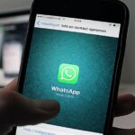Descubre cómo leer mensajes de WhatsApp sin que te descubran